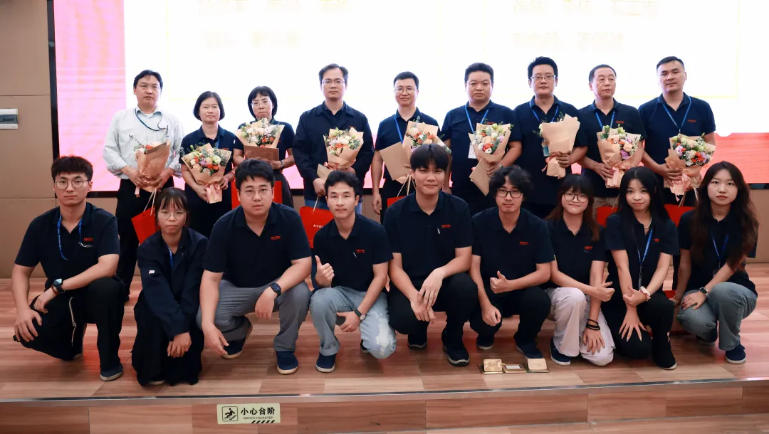 謝師恩，禮頌領路人！